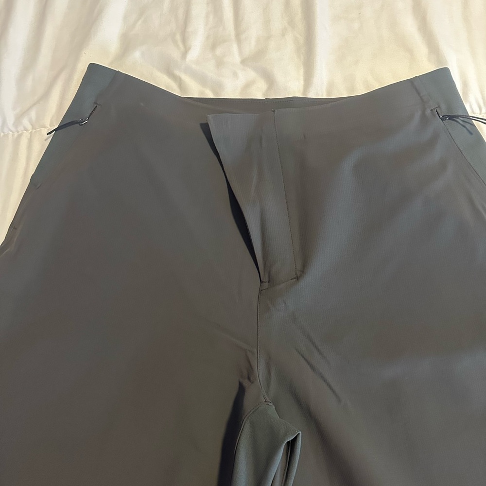 Lululemon lab charcoal Tailored Pants
